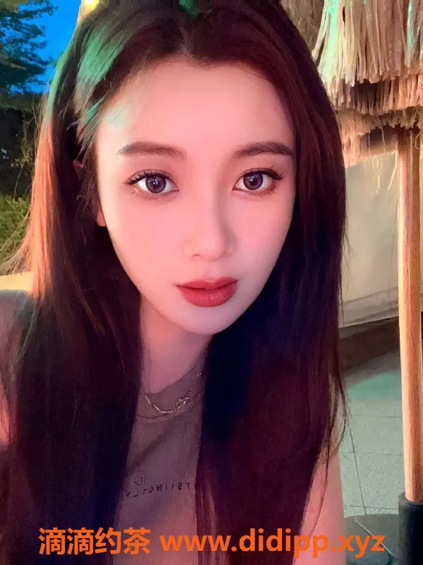 杭州楼凤-杭州沫沫，165cm 47kg C罩杯，温柔体贴