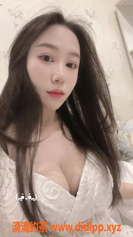 东莞楼凤资源信息,地区女神，胸围90，服务热情，价格合理