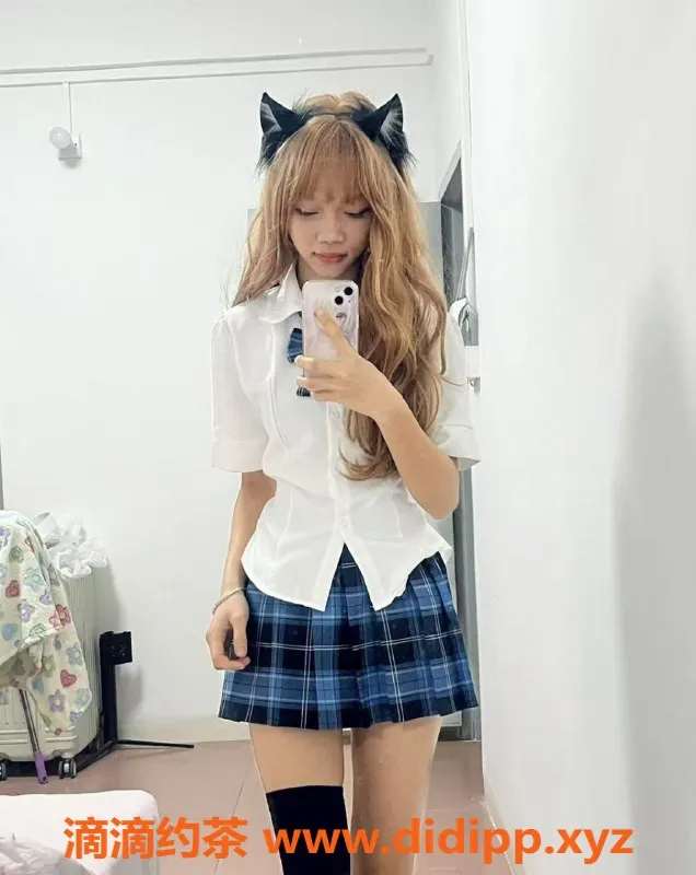 广州楼凤-天河妍妍，18岁小妹，165cm，40kg，32B等你来享受！