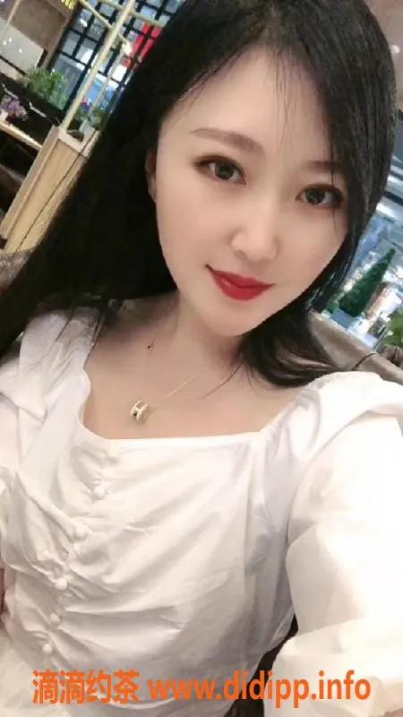 深圳楼凤-龙华兼职娇娇，26岁，身高164cm，价格600元