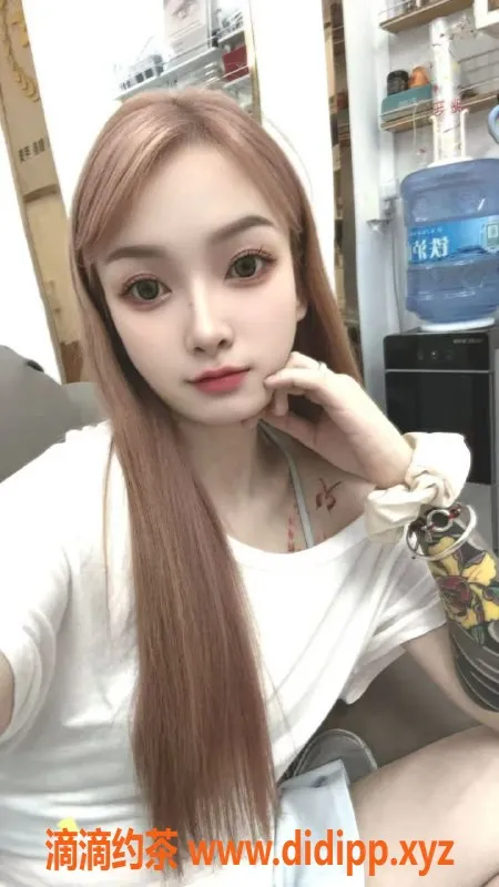 珠海楼凤-拱北璐小鹿，甜美可人，体验超棒！