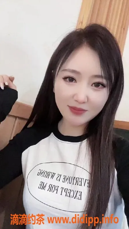 深圳楼凤资源信息,龙华兼职娇娇，26岁，身高164cm，价格600元