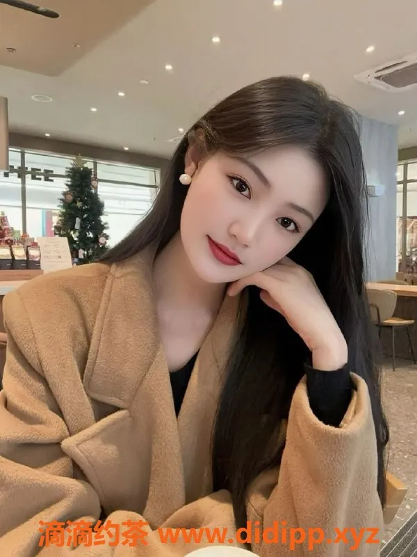 重庆楼凤-红旗河沟柳妃妃，25岁全套服务等你体验