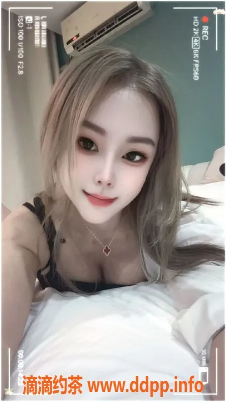 北京楼凤-朝阳小何岩，26岁，166cm，98斤，800元服务