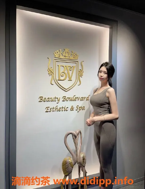 杭州上门服务-23岁韩国D胸美女，上城区沁园雅舍，服务多样