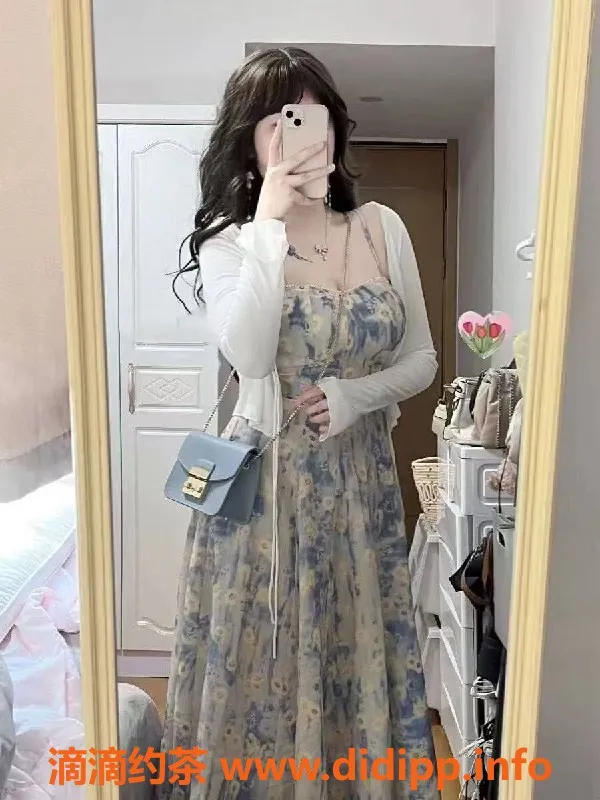 杭州楼凤-拱墅区季同学，500元抢遇工兵优惠！