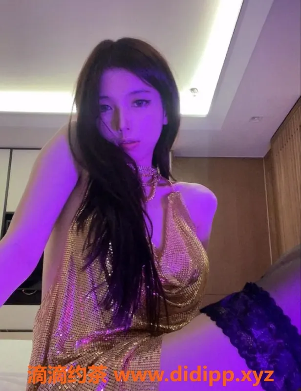 深圳楼凤-深圳龙岗23岁主播闪闪，160cm 49kg