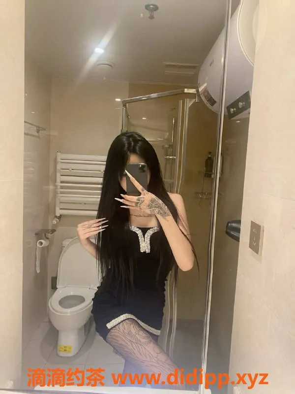 郑州楼凤-郑州二七区小琪，18岁，168cm，45kg清纯诱惑