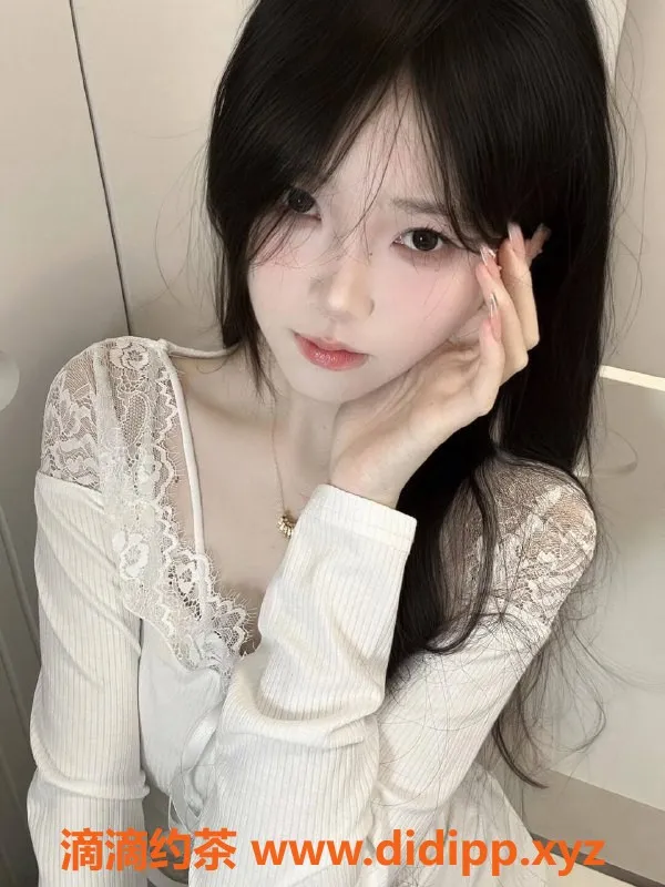 杭州楼凤-欢欢：19岁可爱小妹，165cm，45KG，激爽服务