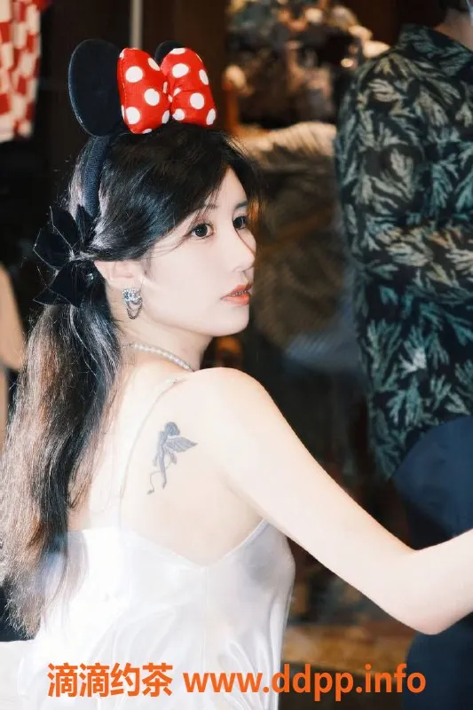 杭州楼凤-拱墅区#琪琪，167高34B，价格15p起