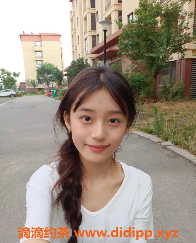 广州上门服务资源信息,番禺高端上门小妹小宝，21岁168cm 36C魅力来袭！