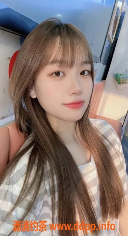 杭州楼凤-拱墅区小念，800元享独特服务！