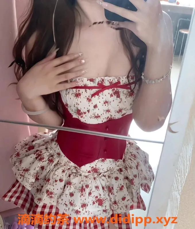 广州楼凤资源信息,天河可儿私聊约会，1800元尽享激情服务