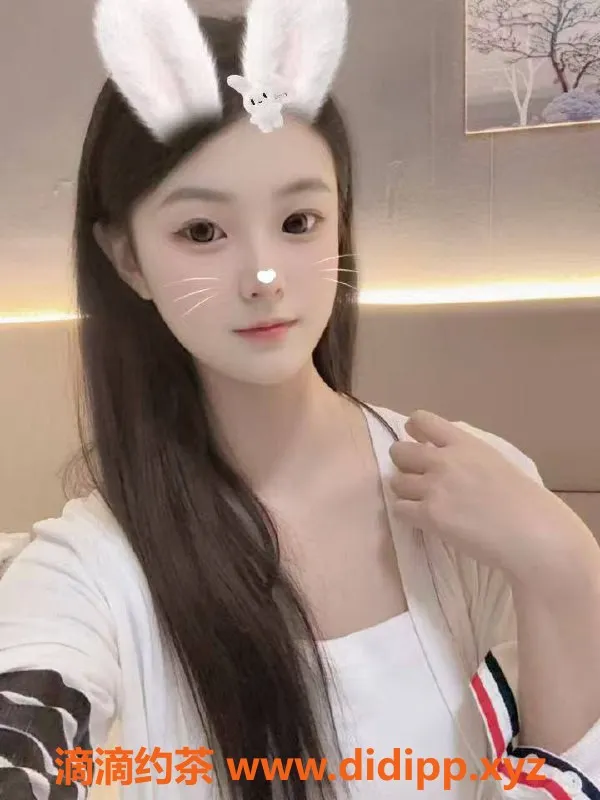 郑州楼凤资源信息,金水区青稚 19岁175身高 口调情接吻服务