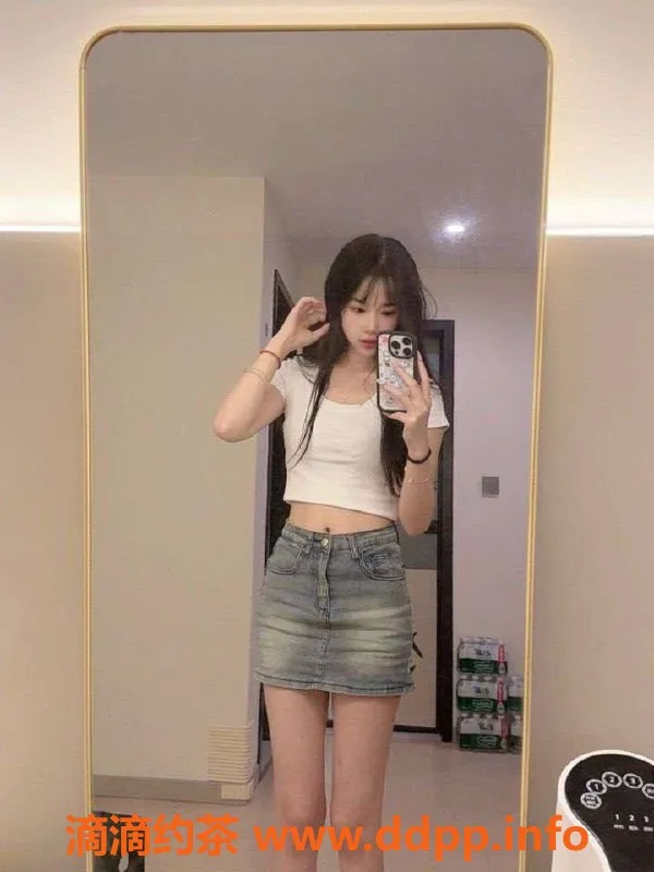 北京楼凤-朝阳嫩妹橙子，800P可纯可欲服务