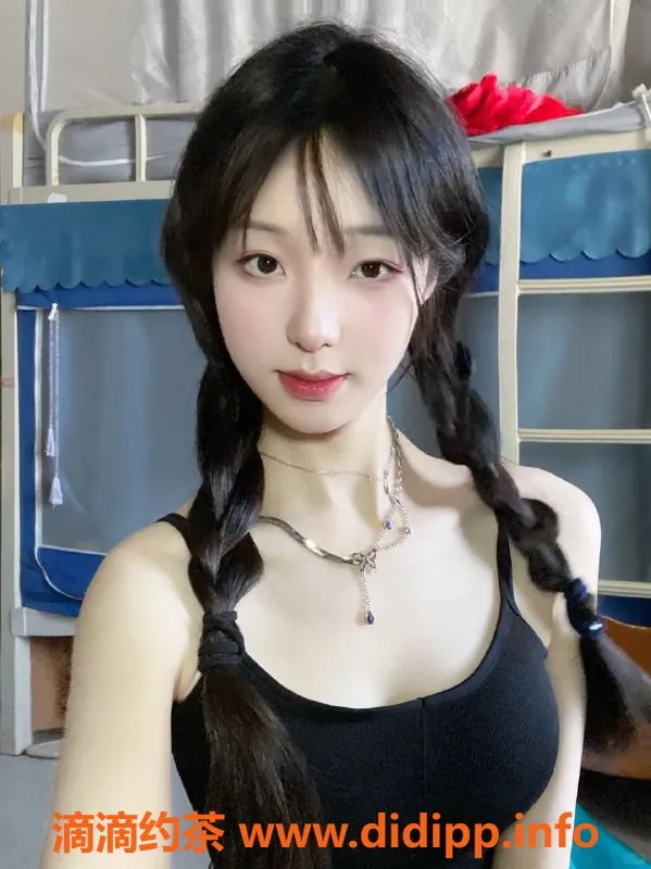 杭州楼凤-洛伊大一学生，168cm身高，1500元/课