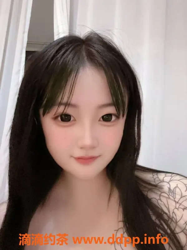 郑州上门服务-郑州金水区19岁文文，165cm 67.5kg全身服务