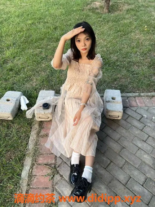 成都楼凤-成都高新区婷婷，萝莉学妹超有魅力