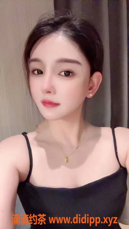 成都楼凤资源信息,武侯区洋洋，胸围B，身材8分，课时费7/13