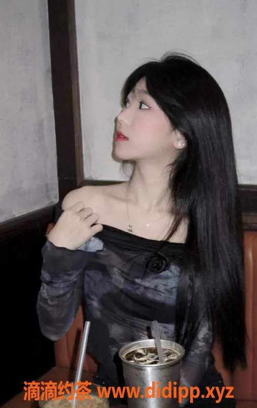 北京楼凤-昌平瑶汐：甜美可爱嫩妹，1400元服务