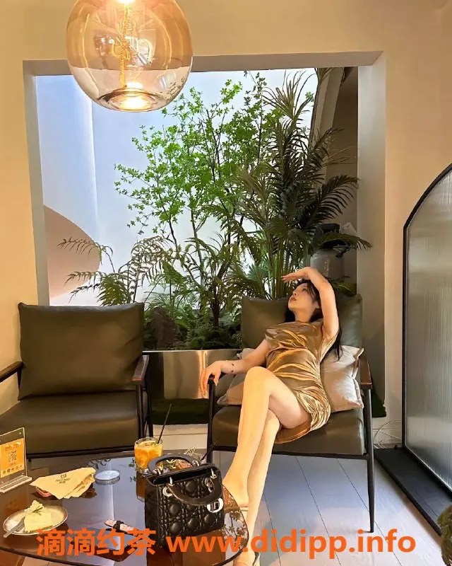 杭州spa会所-拱墅区真实留学生莉娅，21岁D罩杯