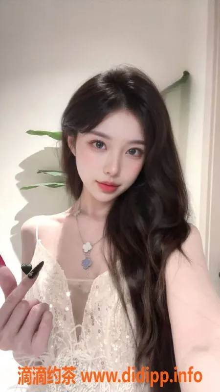 宁波楼凤-白皮肤兼职妹妹，169cm C罩杯，快来预约！