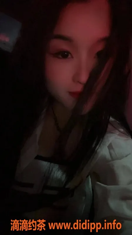 西安楼凤-雁塔区露露，课费6/9，服务优质