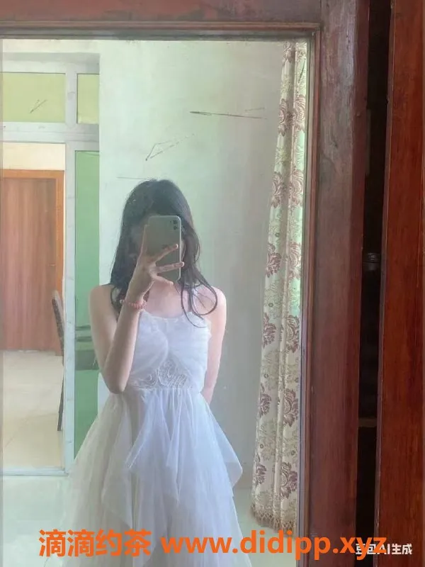 成都楼凤-武侯区嫩妹芯蕊，服务态度满分！