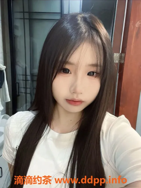 成都楼凤-锦江区贝贝，颜值车，课时费7p/12pp