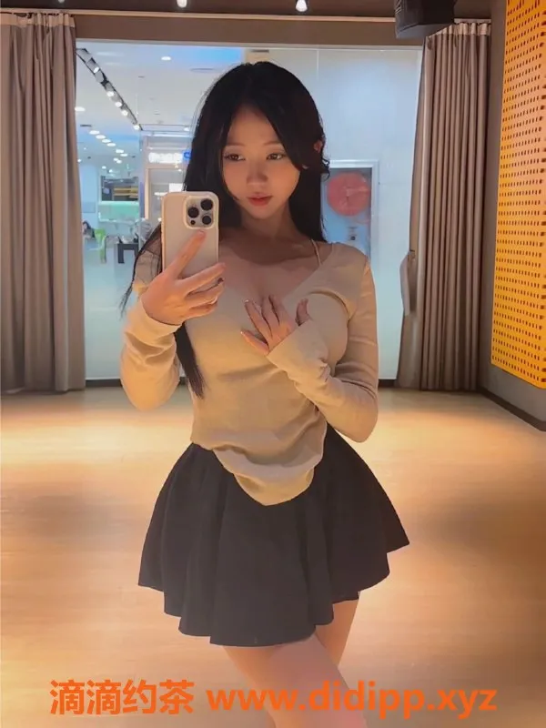 深圳楼凤-南山小舞，23岁，160cm，34C，首次仅500元