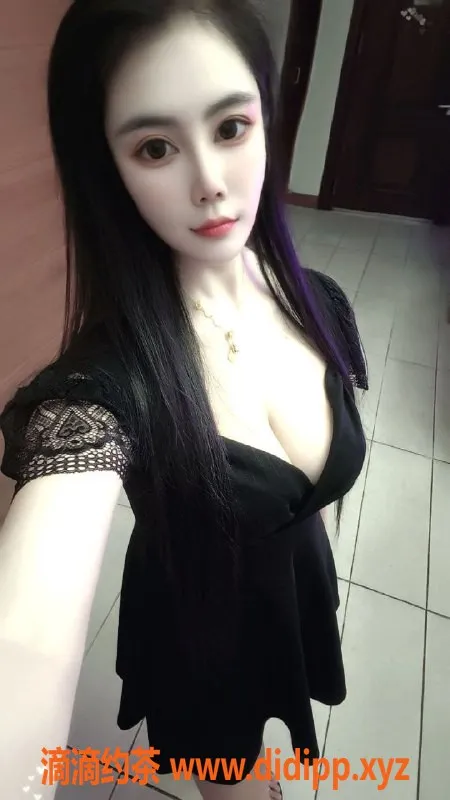 南昌楼凤-高新朵朵 28岁165cm真胸D罩杯，600起约会