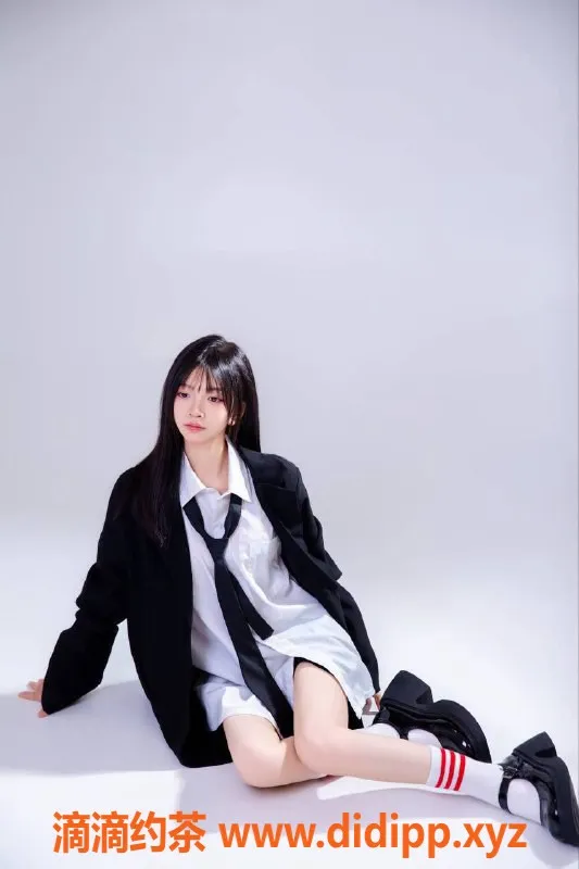 北京楼凤-高碑店小不点，清纯嫩妹1400P服务