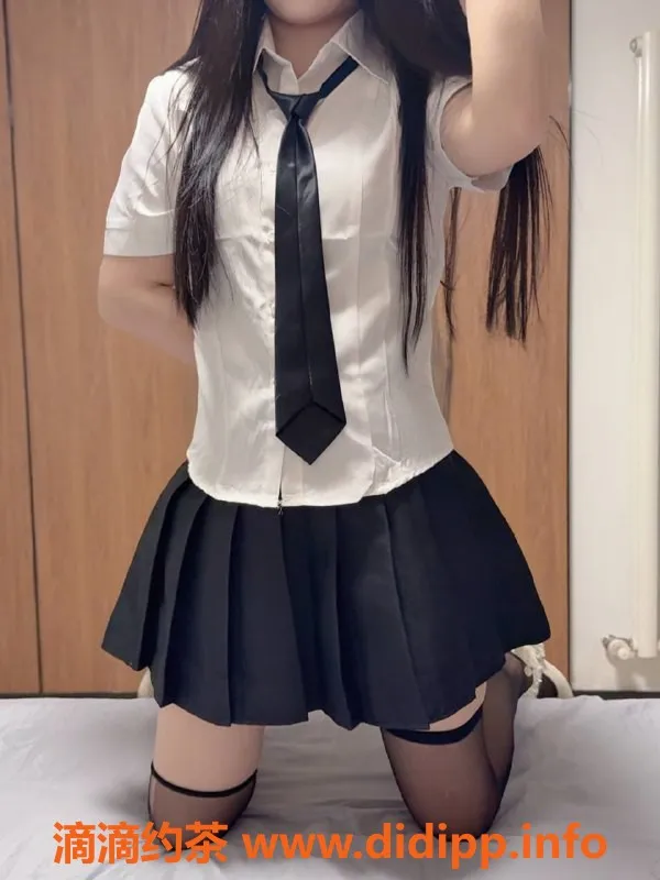 郑州楼凤-郑州甜甜，23岁身高165，特价服务等你来享受