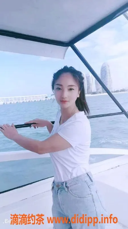 北京楼凤-朝阳少妇晨晨丨29岁165cm仅600元体验