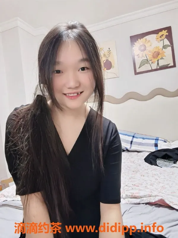 成都楼凤-成华区小小，5P嫩妹车，体验只需#5