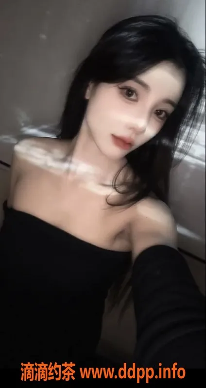 广州楼凤-天河萧以沬，800元服务，超值体验