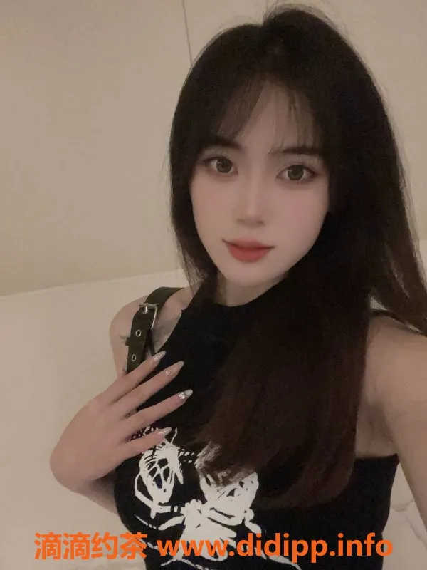 北京楼凤-百子湾嫩妹小小，内衣批发26Z起