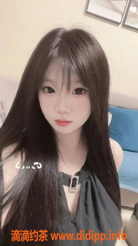 郑州楼凤-郑州乐儿19岁，165cm温柔美女，超值优惠等你来享！