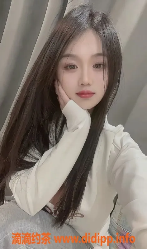 广州上门服务-白云双双｜26岁｜165cm｜60kg｜38C｜超值服务