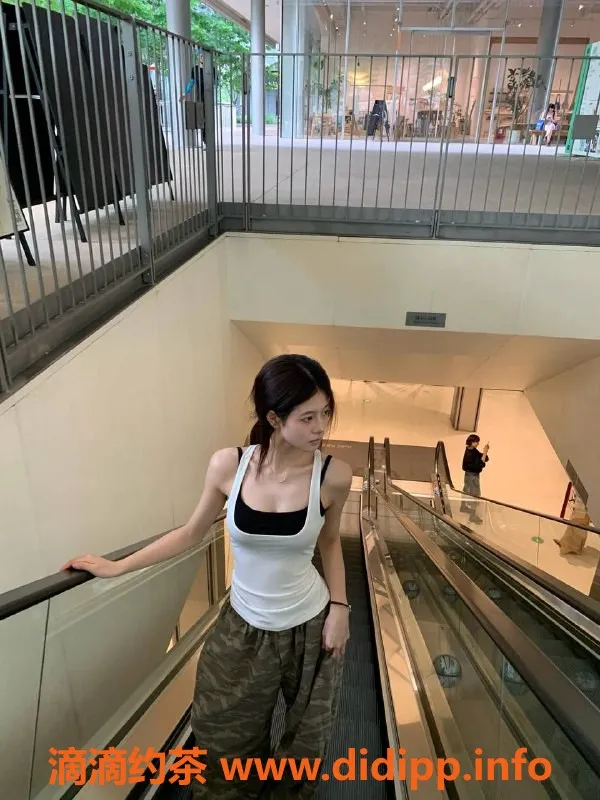 杭州楼凤-杭州奶昔小仙女165cm，45斤，完美体验等你来尝！