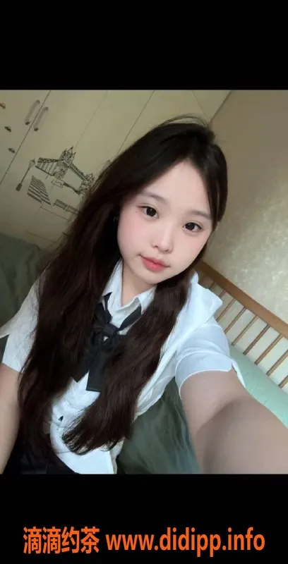 重庆楼凤资源信息,江北小不点，18岁D罩杯，48kg，69舌吻服务