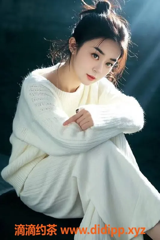 北京上门服务-西城区悦悦23岁165cm天然美乳，精彩服务等你体验