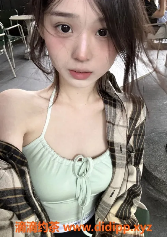 广州楼凤资源信息,广州荔湾19岁美术学院兼职芊羽