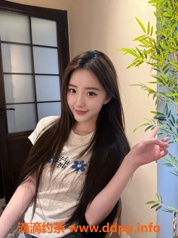 广州楼凤资源信息,广州白云区20岁昕陌，165cm，32C，夜课可外出