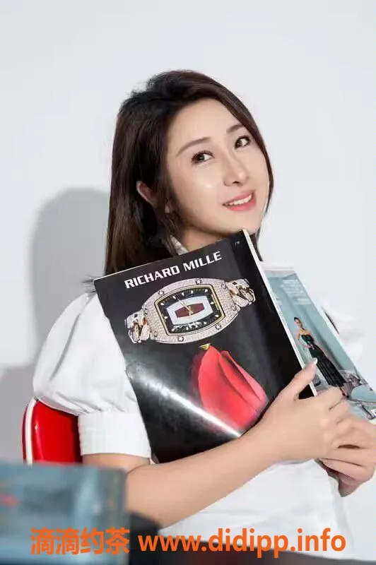 北京楼凤-朝阳程程，深喉大胸服务，800元起