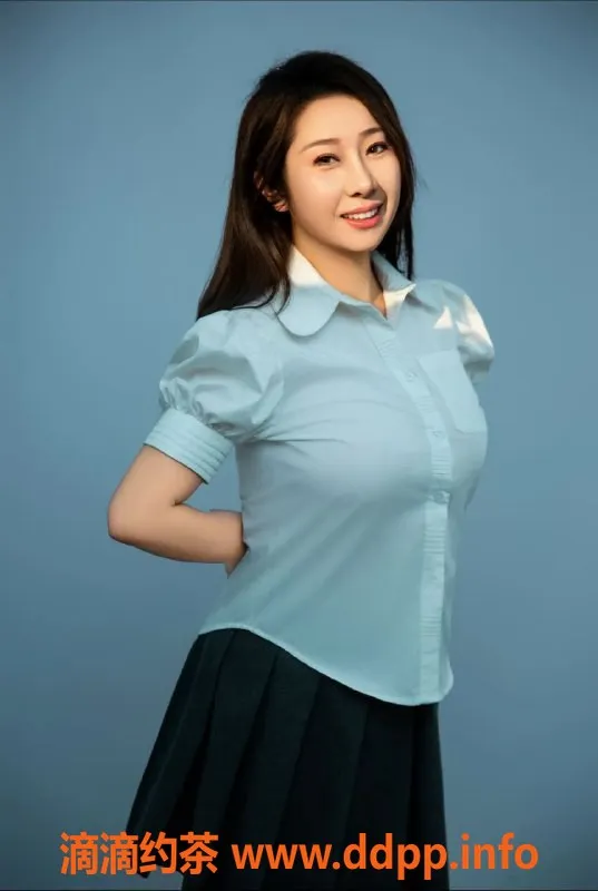 北京楼凤-朝阳程程，深喉大胸服务，800元起