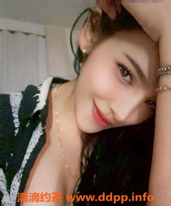 杭州上门服务-22岁英格兰混血 D胸美女，身高164，杭州上城启迪