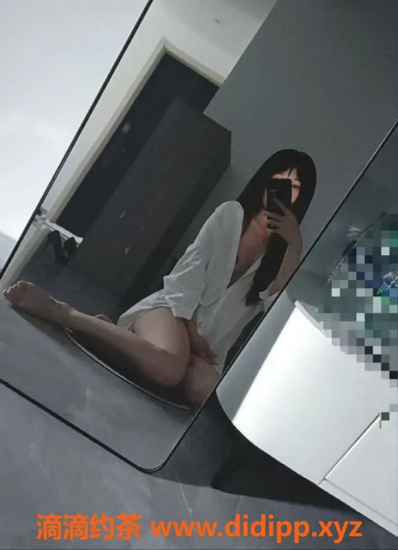 南昌楼凤-青山区25岁冉冉，165cm，50kg，水费600起