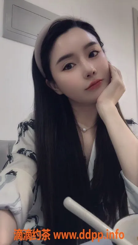 成都楼凤资源信息,石羊立交月月，高颜值御姐服务超赞！