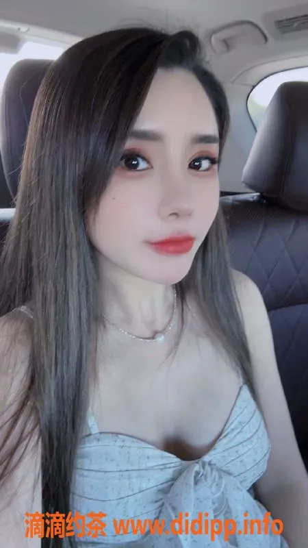 成都楼凤-石羊立交月月，高颜值御姐服务超赞！